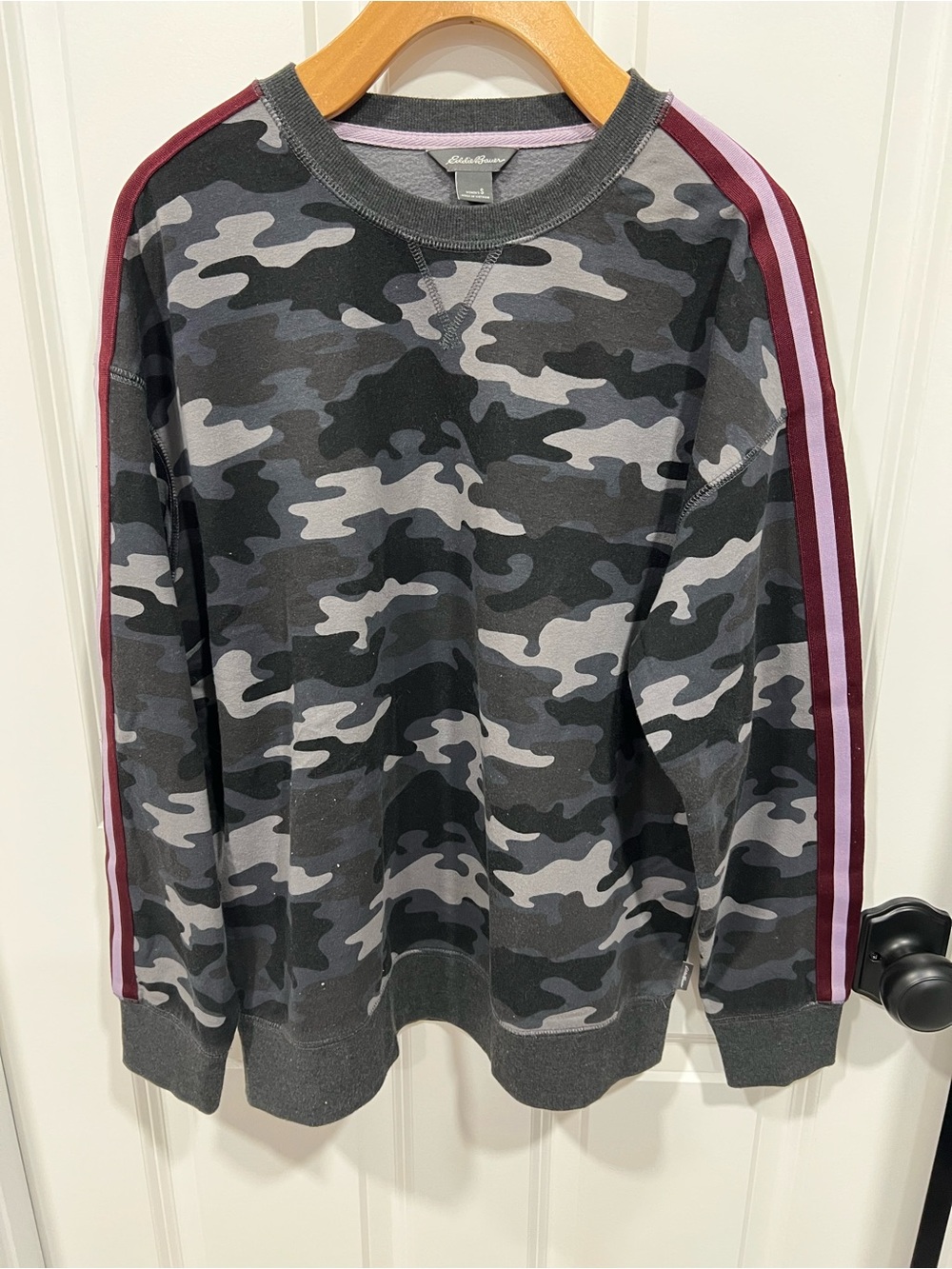 Eddie Bauer  Women’s Gray Camo Crewneck Sweater with Burgundy Stripe
